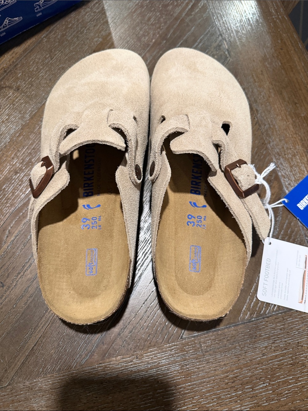 New in Box Unisex Birkenstock Boston Suede Slip-On Clogs Sz 39 - Picture 7 of 8